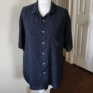 KAD Button Down Shirt‎ Size Large